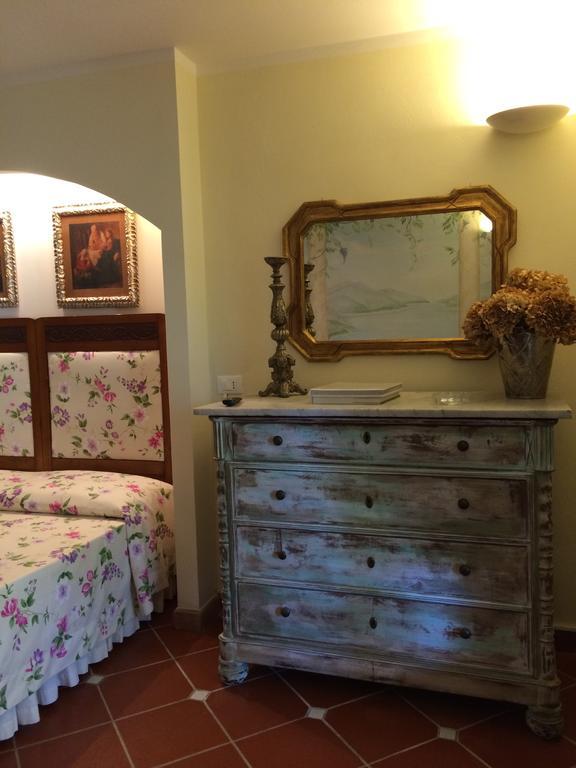 B&B Il Portico サルツァーナ エクステリア 写真