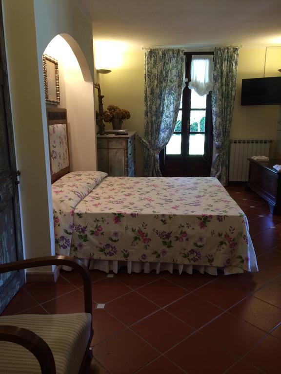 B&B Il Portico サルツァーナ エクステリア 写真